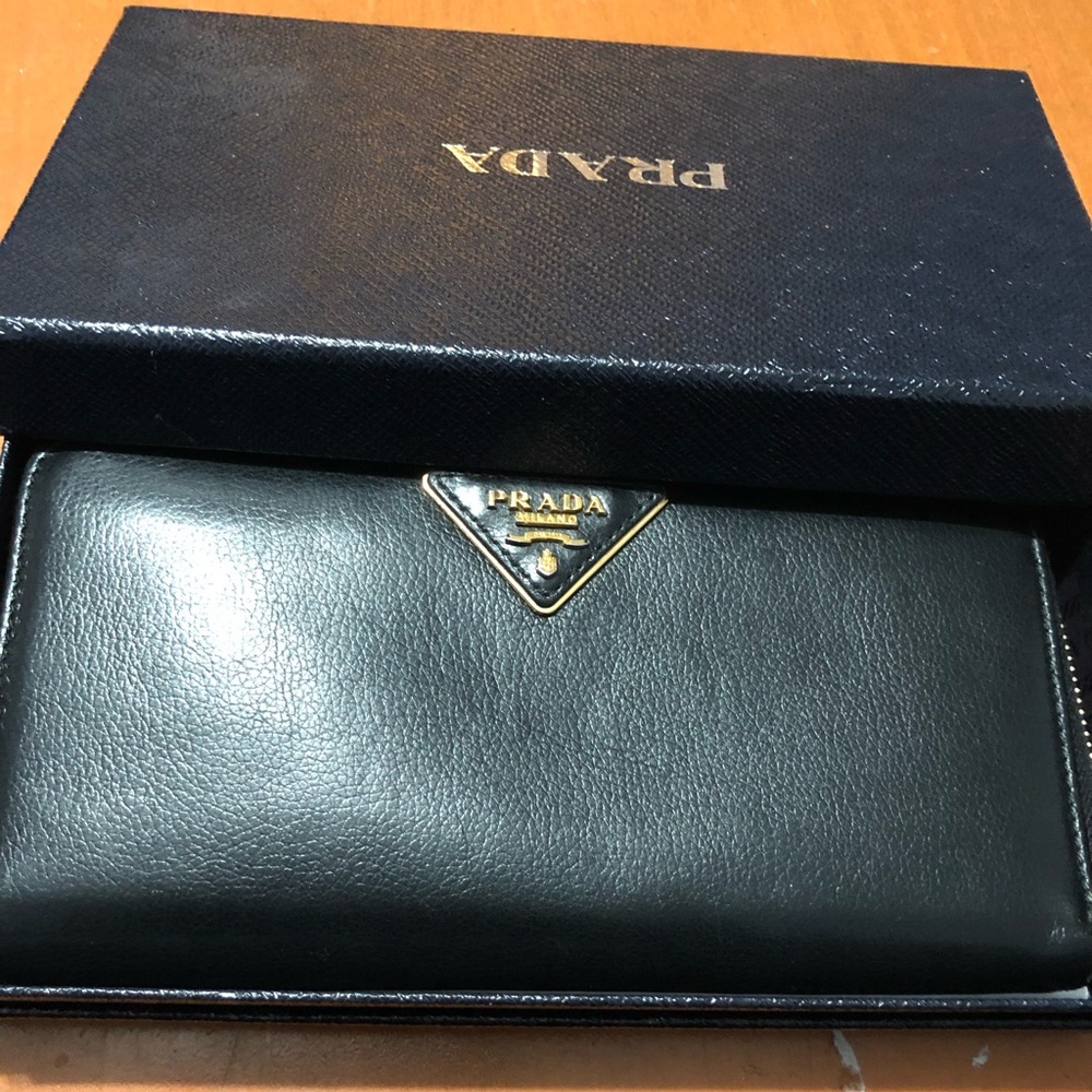 Prada 7.5inch Calf Skin Leather Wallet